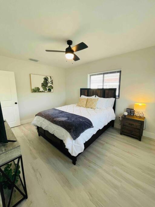 Charming 2 Bedroom Near Calle Ocho Kasey Center Downtown Beaches Hébergement de vacances Miami